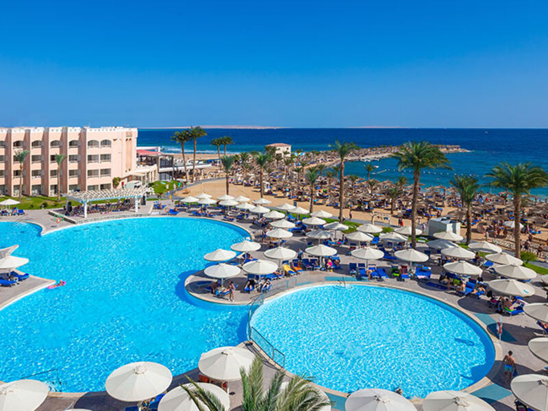Beach Albatros Resort