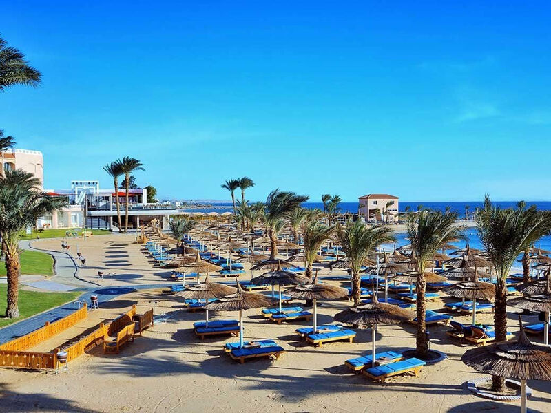 Beach Albatros Resort