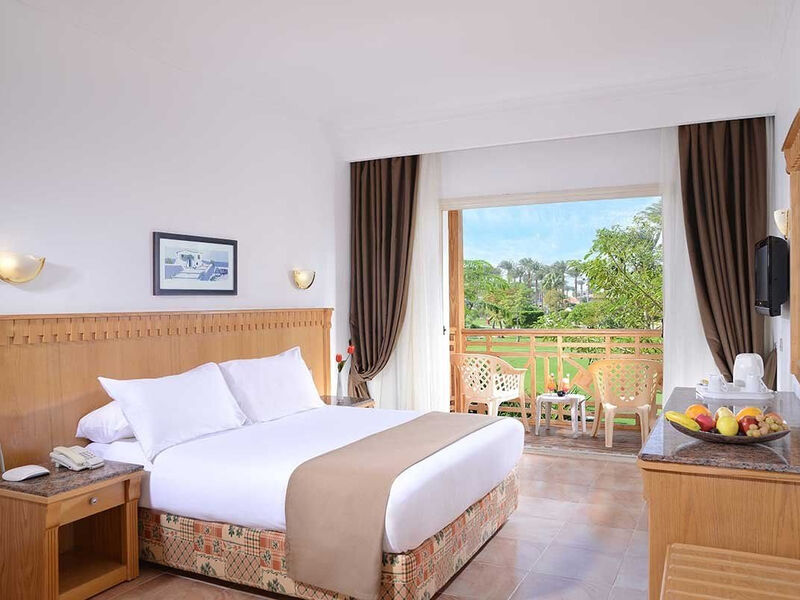 Beach Albatros Resort