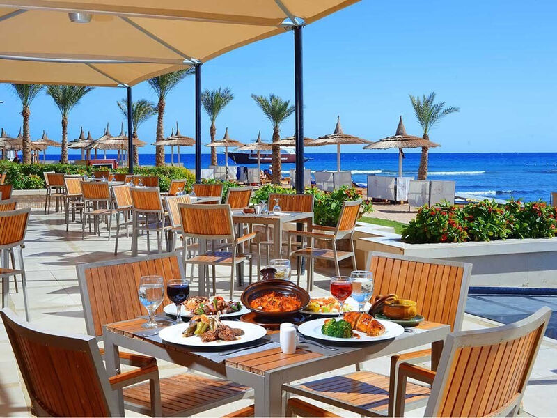 Beach Albatros Resort