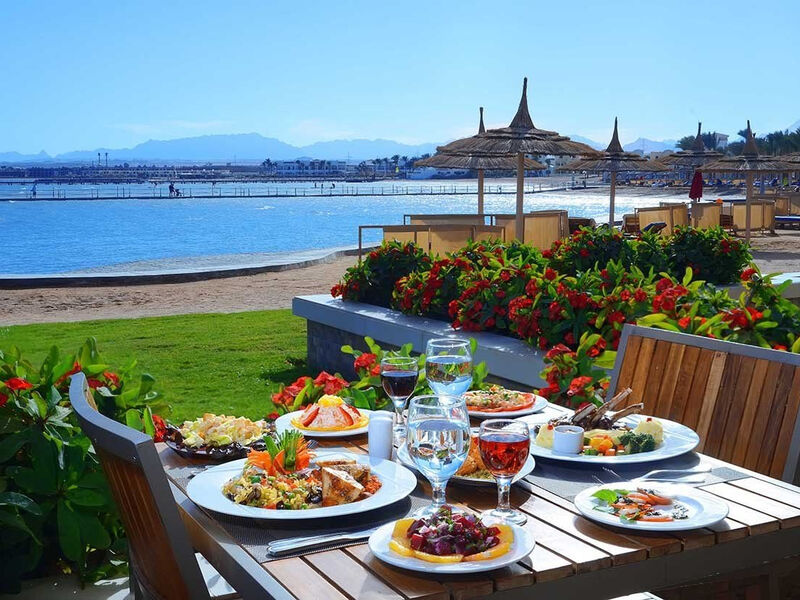 Beach Albatros Resort