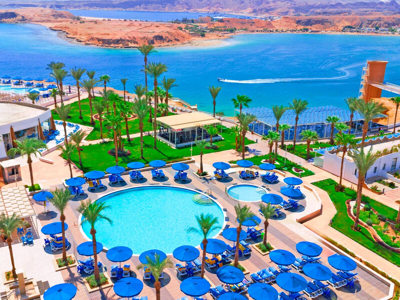 Beach Albatros Resort