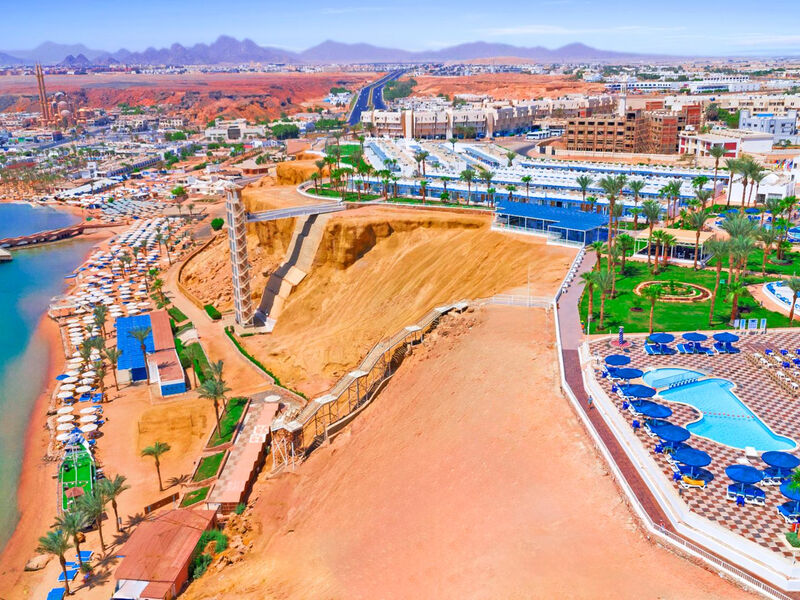 Beach Albatros Resort