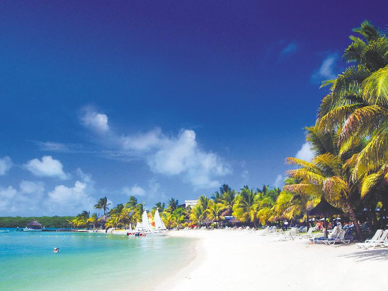 Beachcomber Shandrani