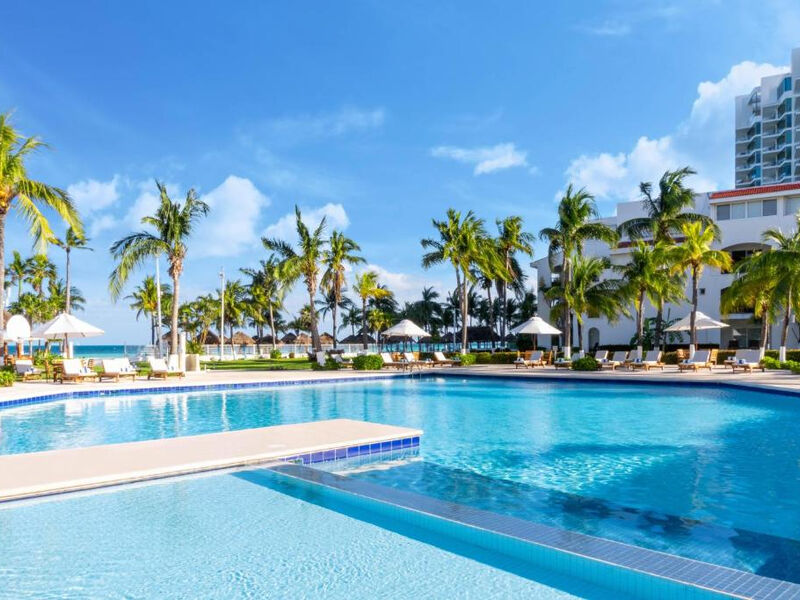 Beachscape Kin Ha Villas & Suites