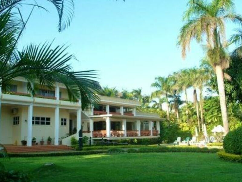 Bedarra Beach Inn