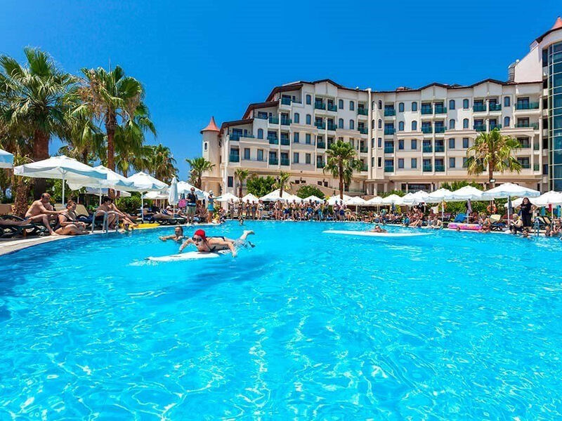 Bella Resort & Spa