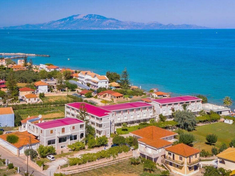 Belussi Beach Hotel & Suites