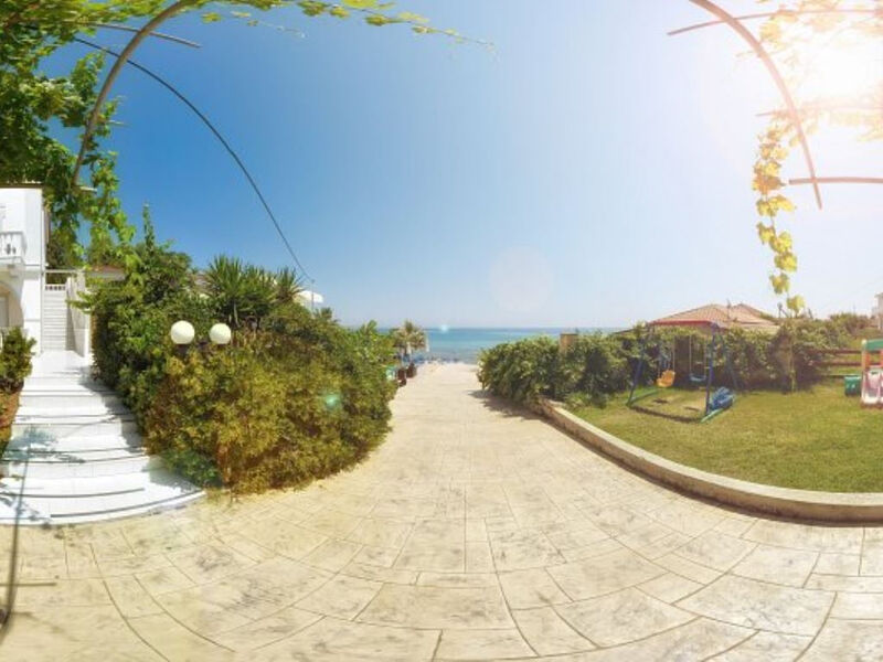 Belussi Beach Hotel & Suites