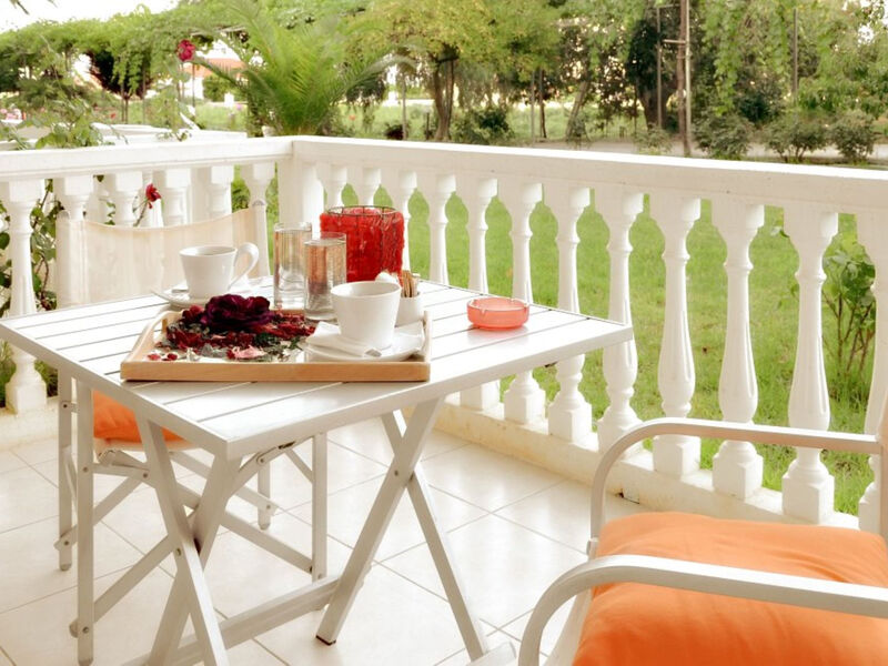 Belussi Beach Hotel & Suites