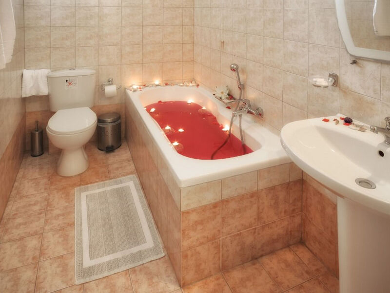 Belussi Beach Hotel & Suites