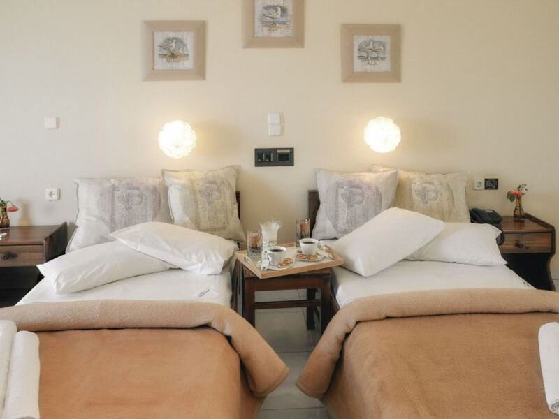 Belussi Beach Hotel & Suites