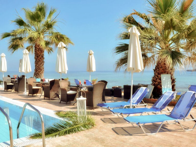 Belussi Beach Hotel & Suites