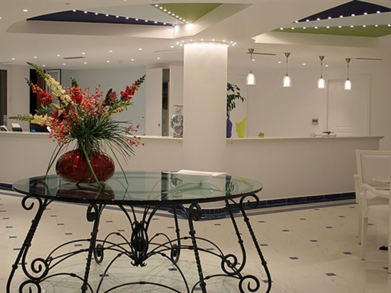 Belvedere Luxury Suites