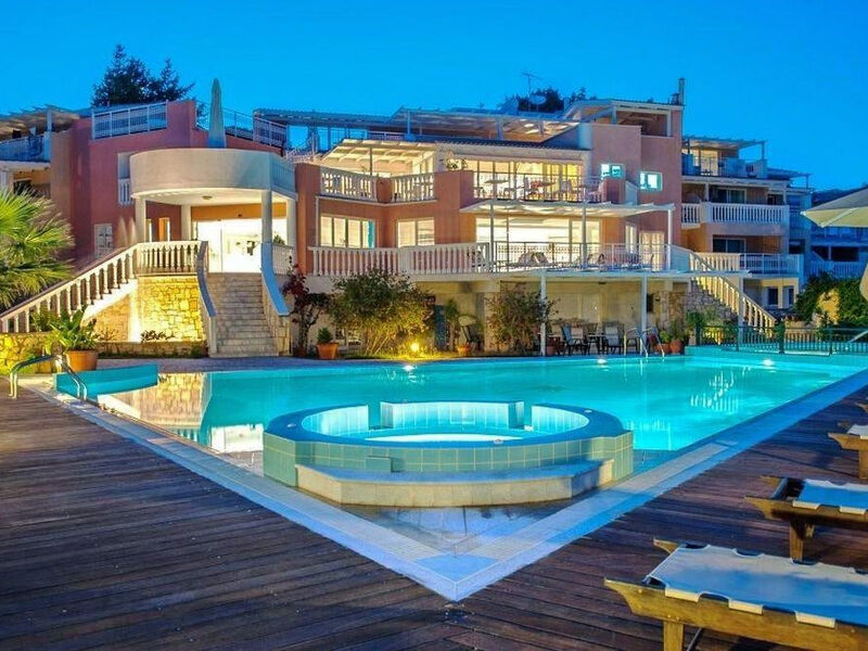 Belvedere Hotel Luxury Suites
