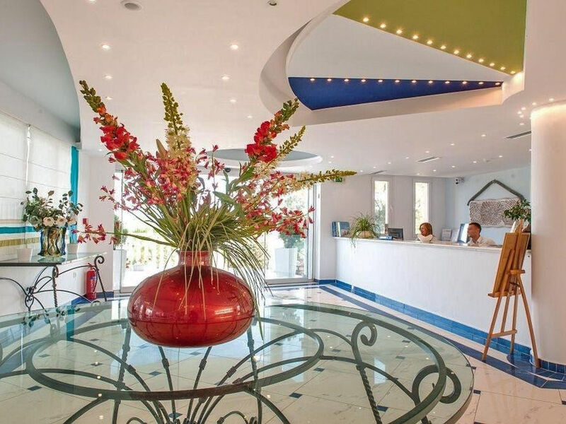 Belvedere Hotel Luxury Suites