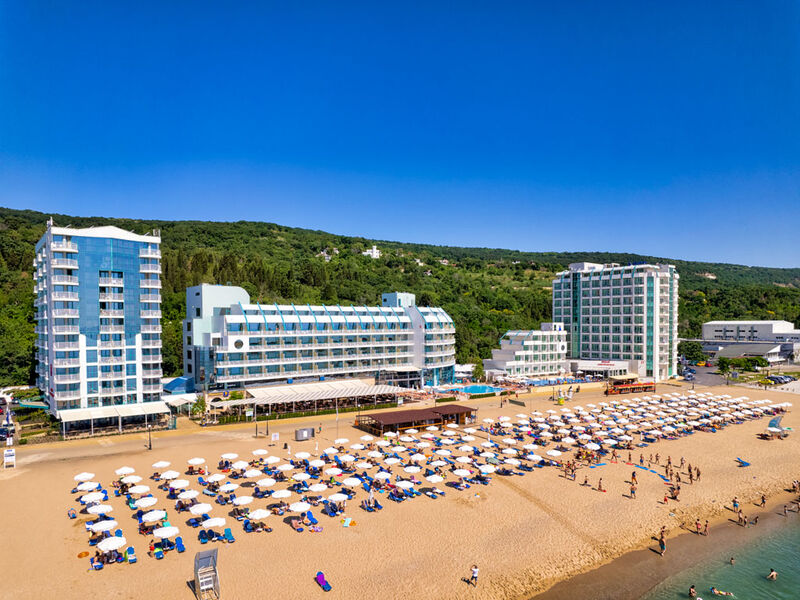 Berlin Golden Beach Alexandria Club