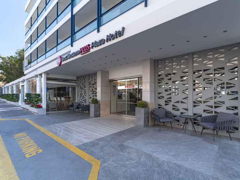 Best Western Plaza