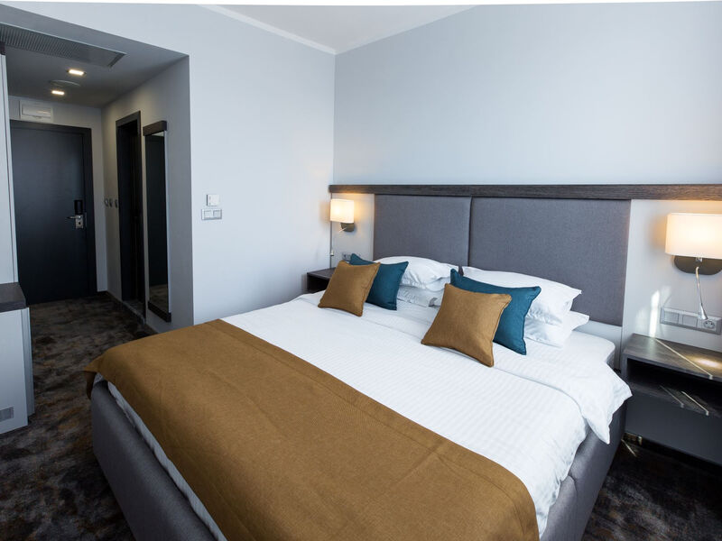 Best Western Plus Premium Inn & Casino