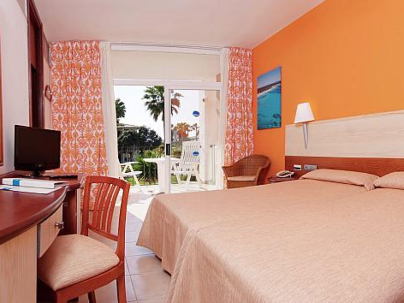 Blau Colonia Sant Jordi Resort & Spa