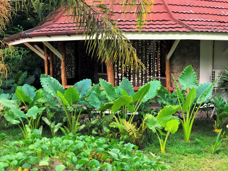 Bliss Praslin