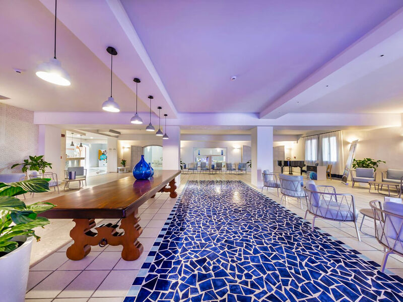 Blu Hotel Laconia Village