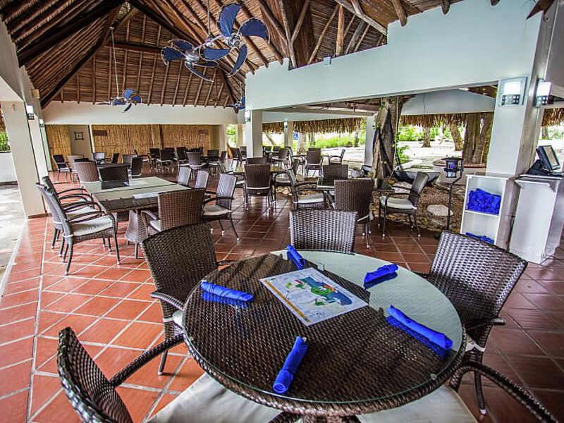 Blue Bay Coronado Golf & Beach Resort