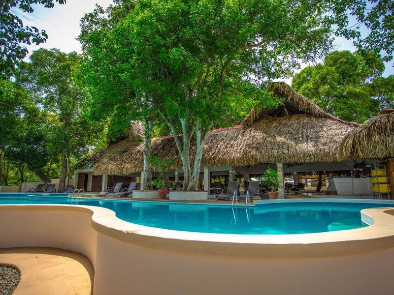 Bluebay Coronado Golf & Beach Resort