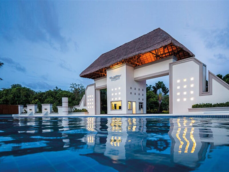 Blue Bay Grand Esmeralda