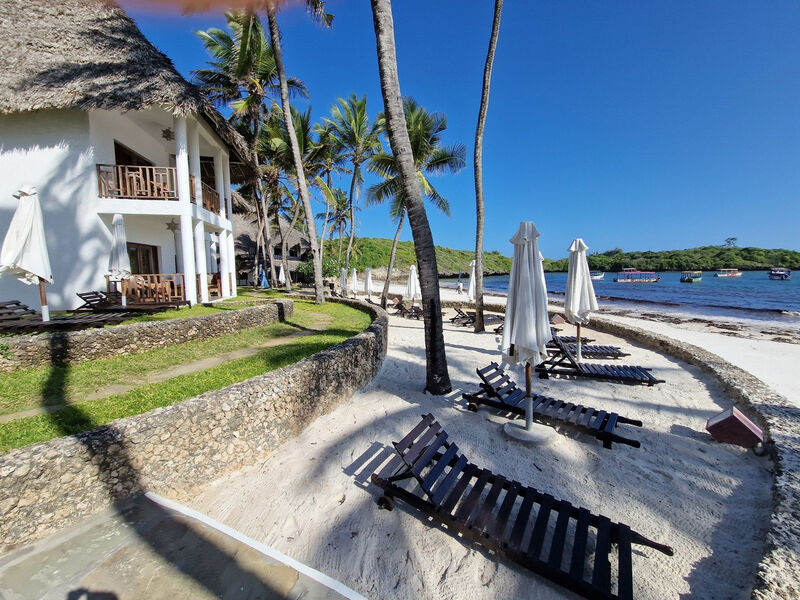Blue Bay Village