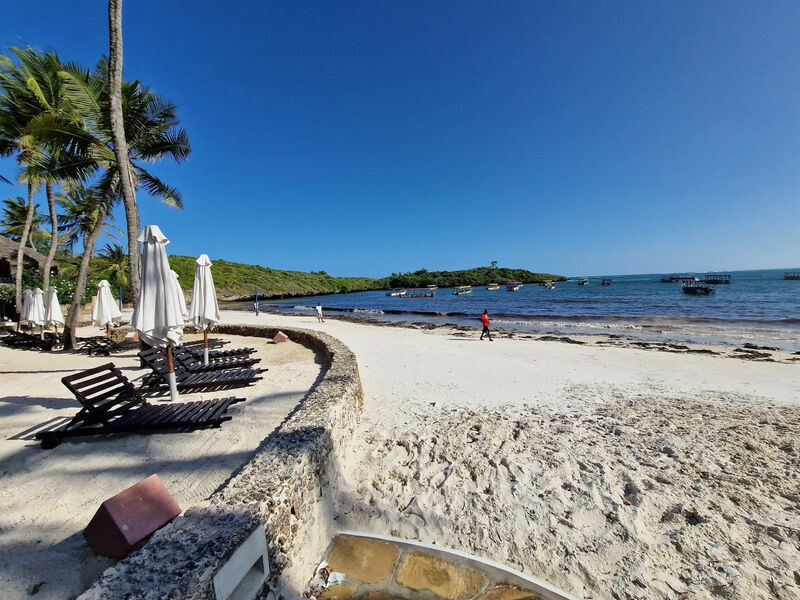 Blue Bay Village