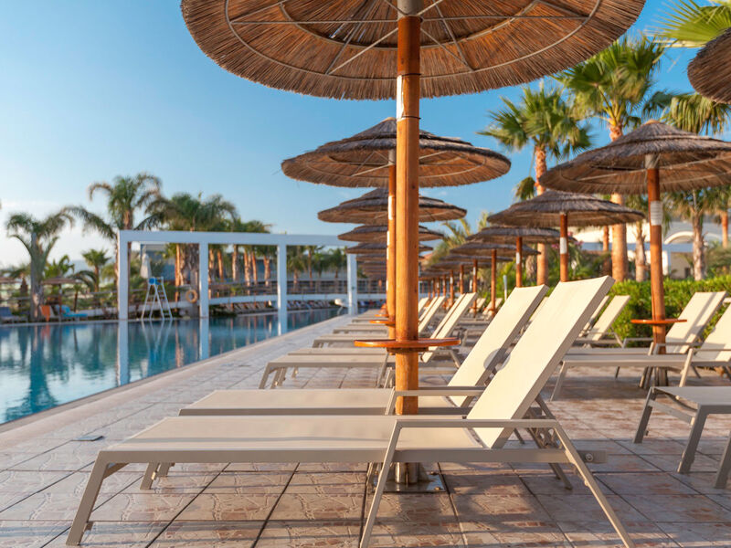 Blue Lagoon Resort