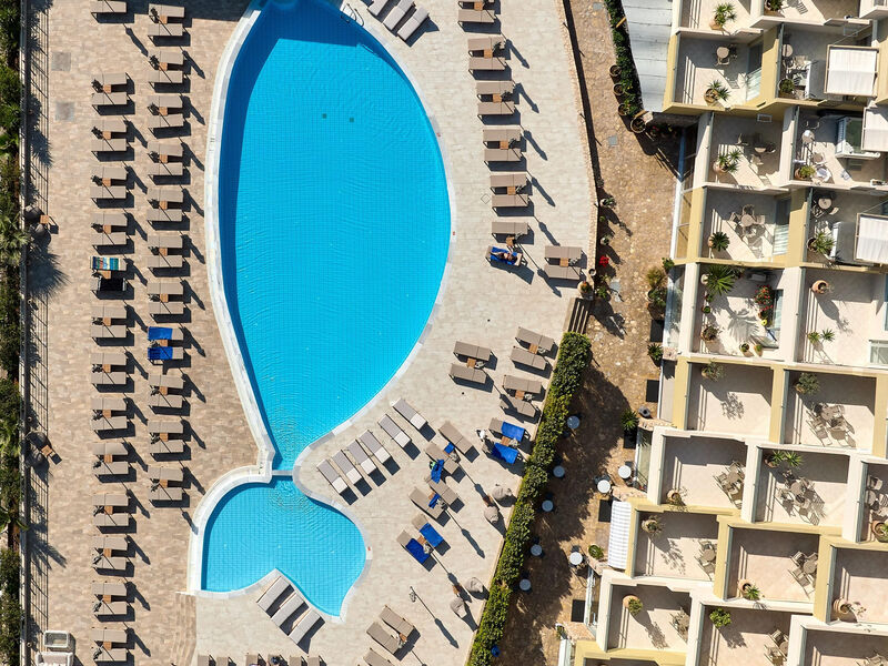 Blue Marine Resort & Spa