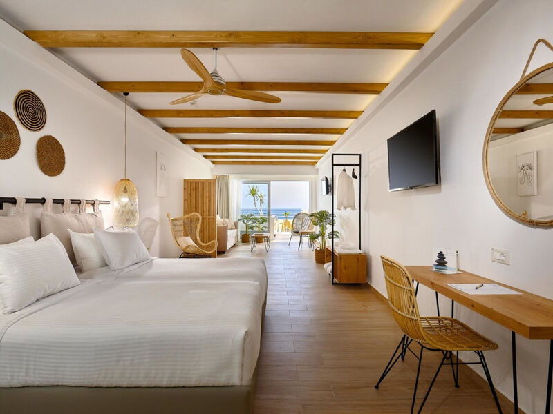 Blue Marine Resort & Spa