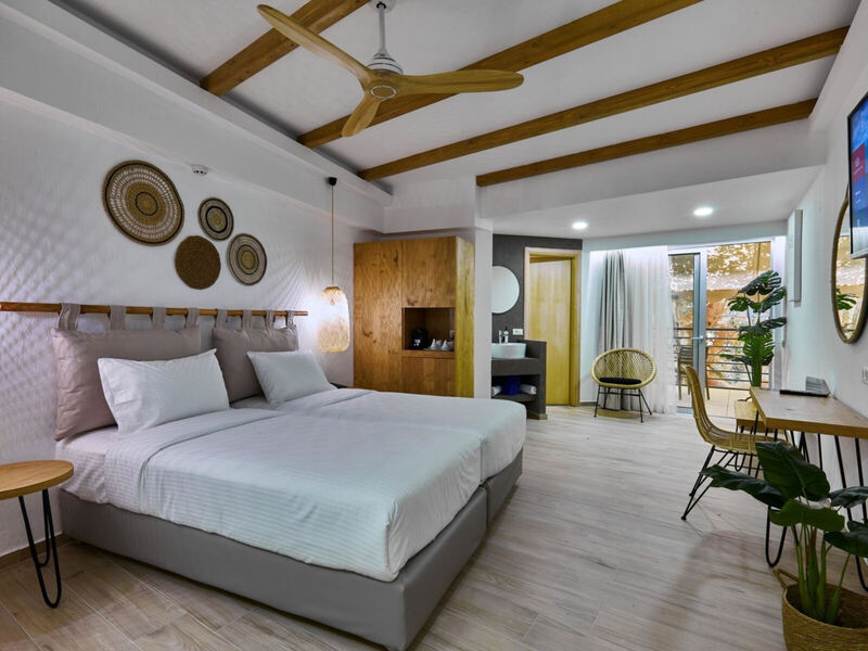 Blue Marine Resort & Spa