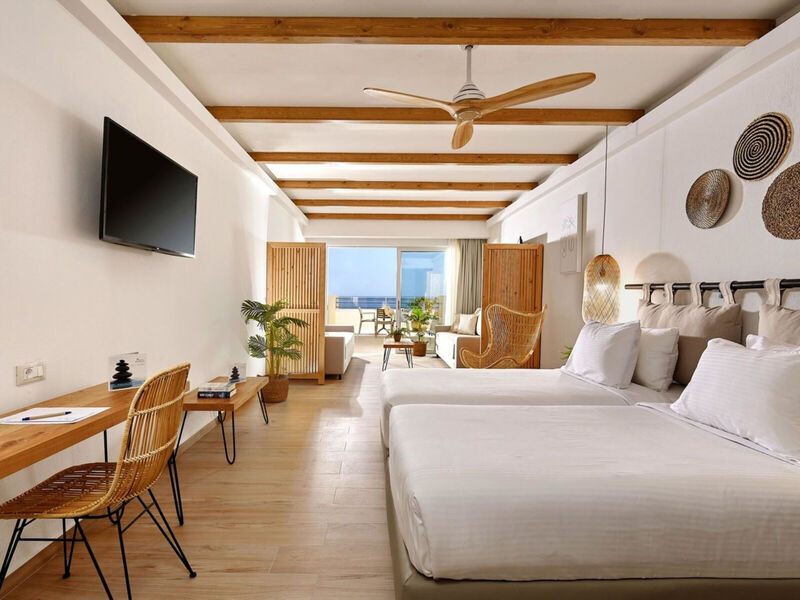 Blue Marine Resort & Spa