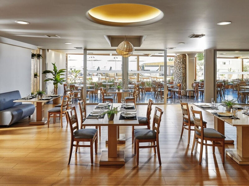 Blue Marine Resort & Spa