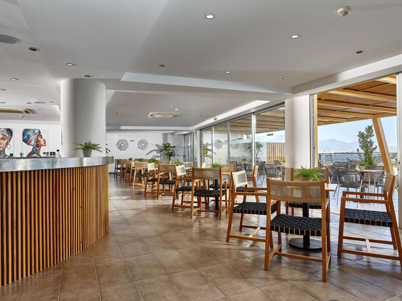 Blue Marine Resort & Spa