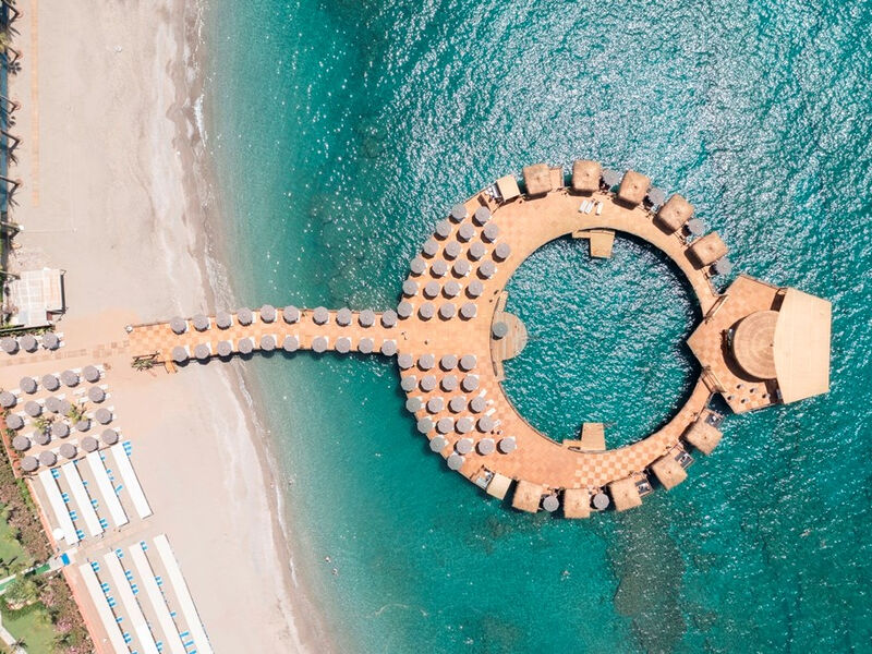 Blue Marlin Deluxe Spa And Resort