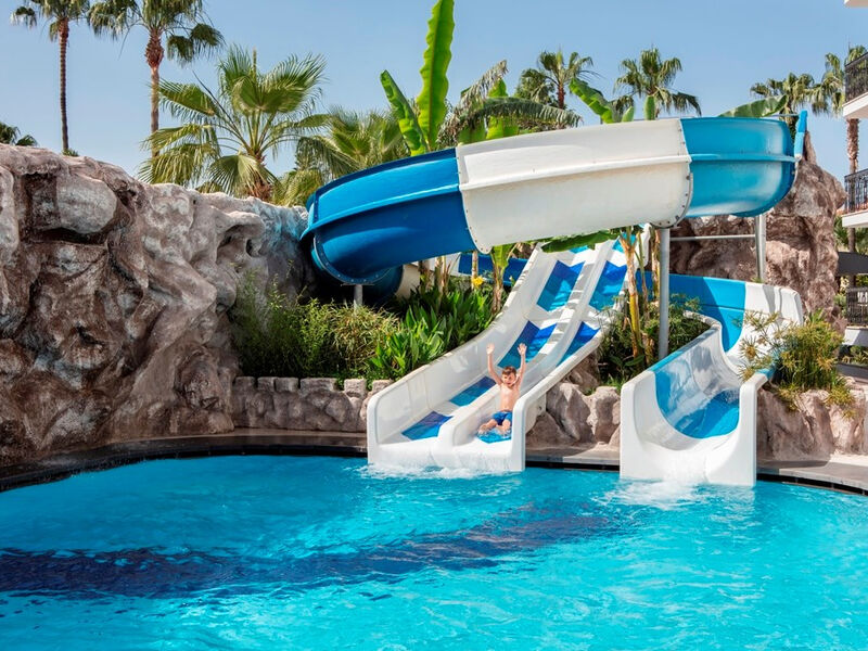 Blue Marlin Deluxe Spa And Resort
