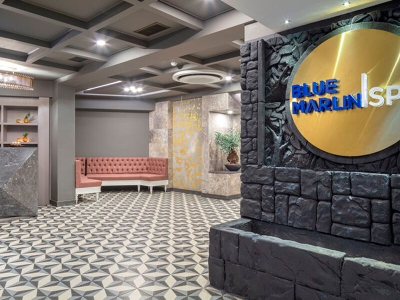 Blue Marlin Deluxe Spa And Resort