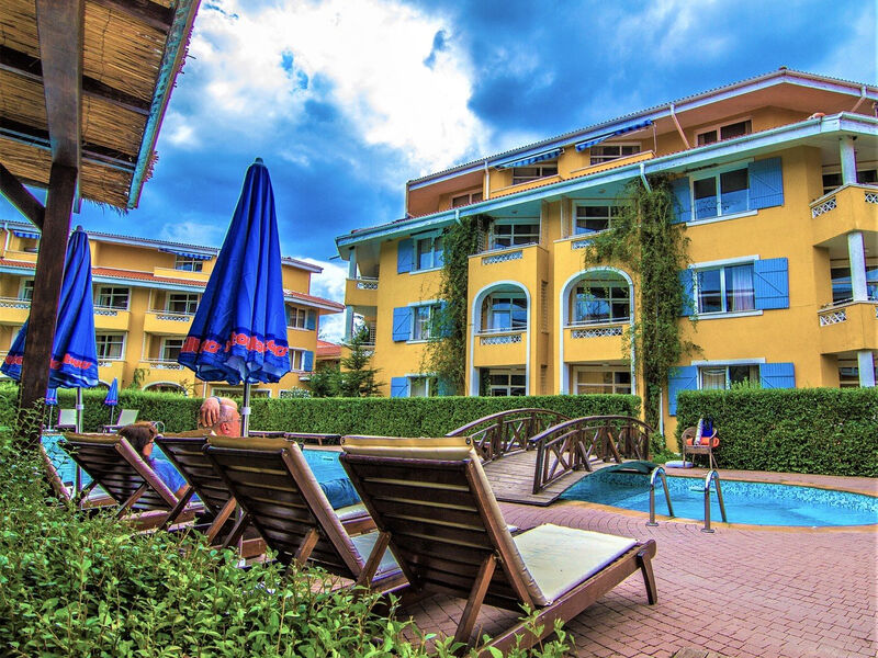 Blue Orange Beach Resort