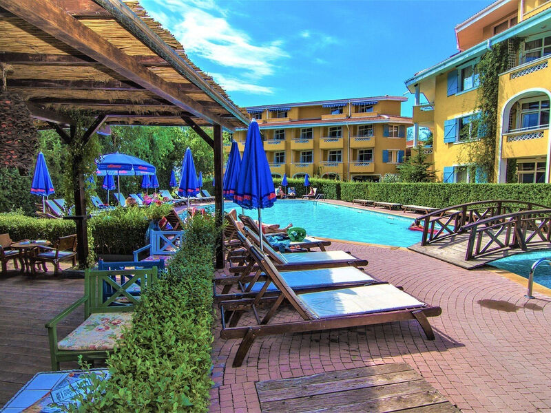 Blue Orange Beach Resort