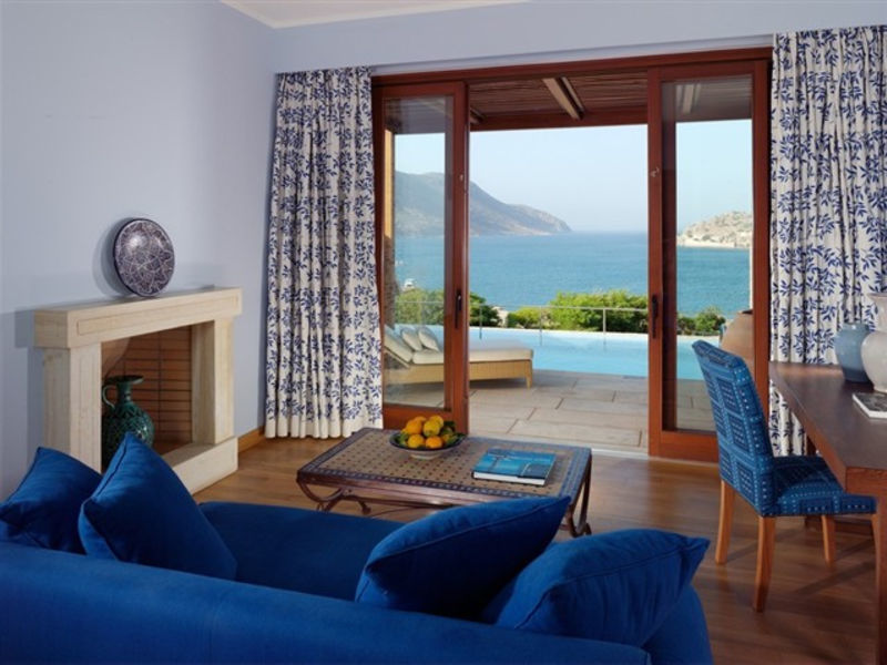 Blue Palace Resort
