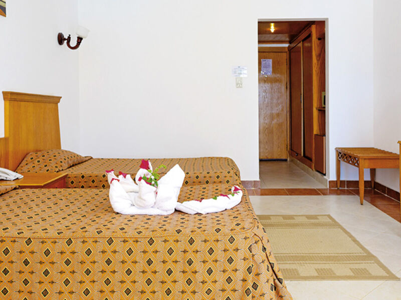 Blue Reef Resort