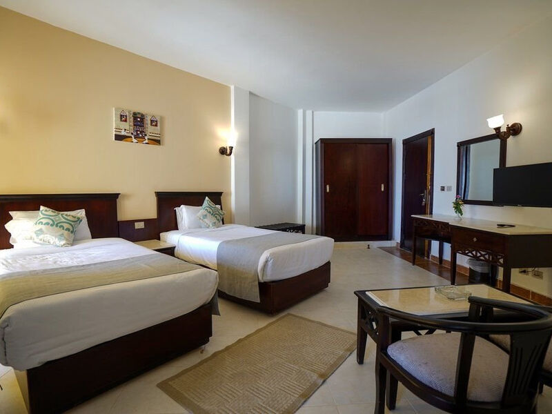 Blue Reef Resort