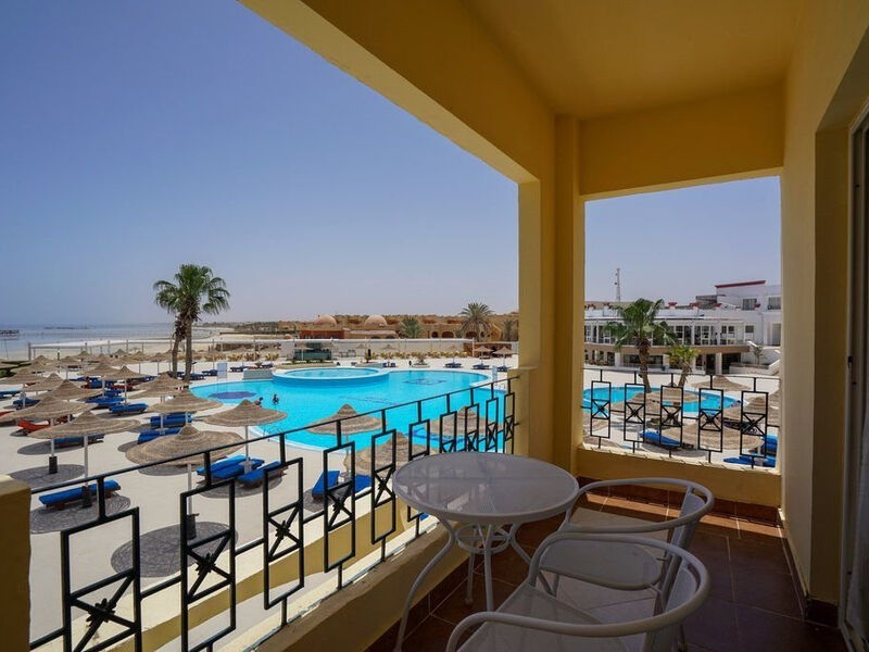 Blue Reef Resort