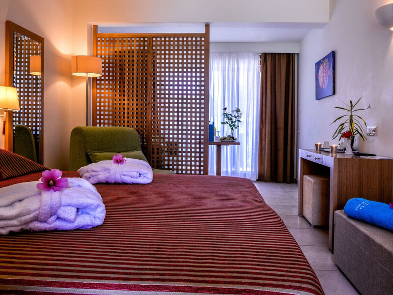 Blue Sea Beach Affiliated By Melia