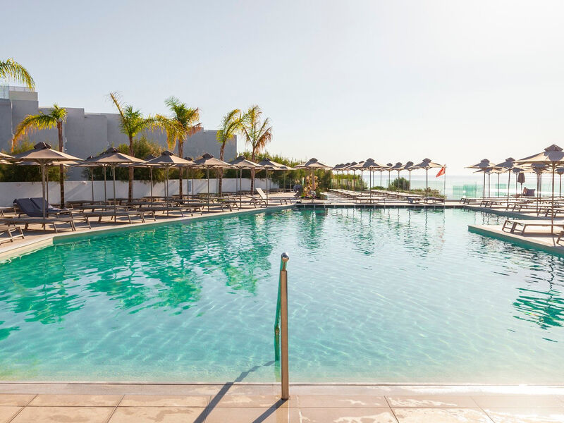 Blue Sea Island Resort