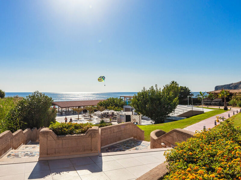 Blue Sea Island Resort
